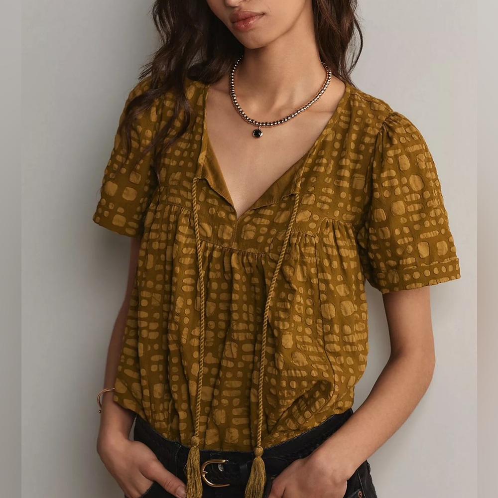 Anthropologie Porridge Green Textured Swing Top Sz M